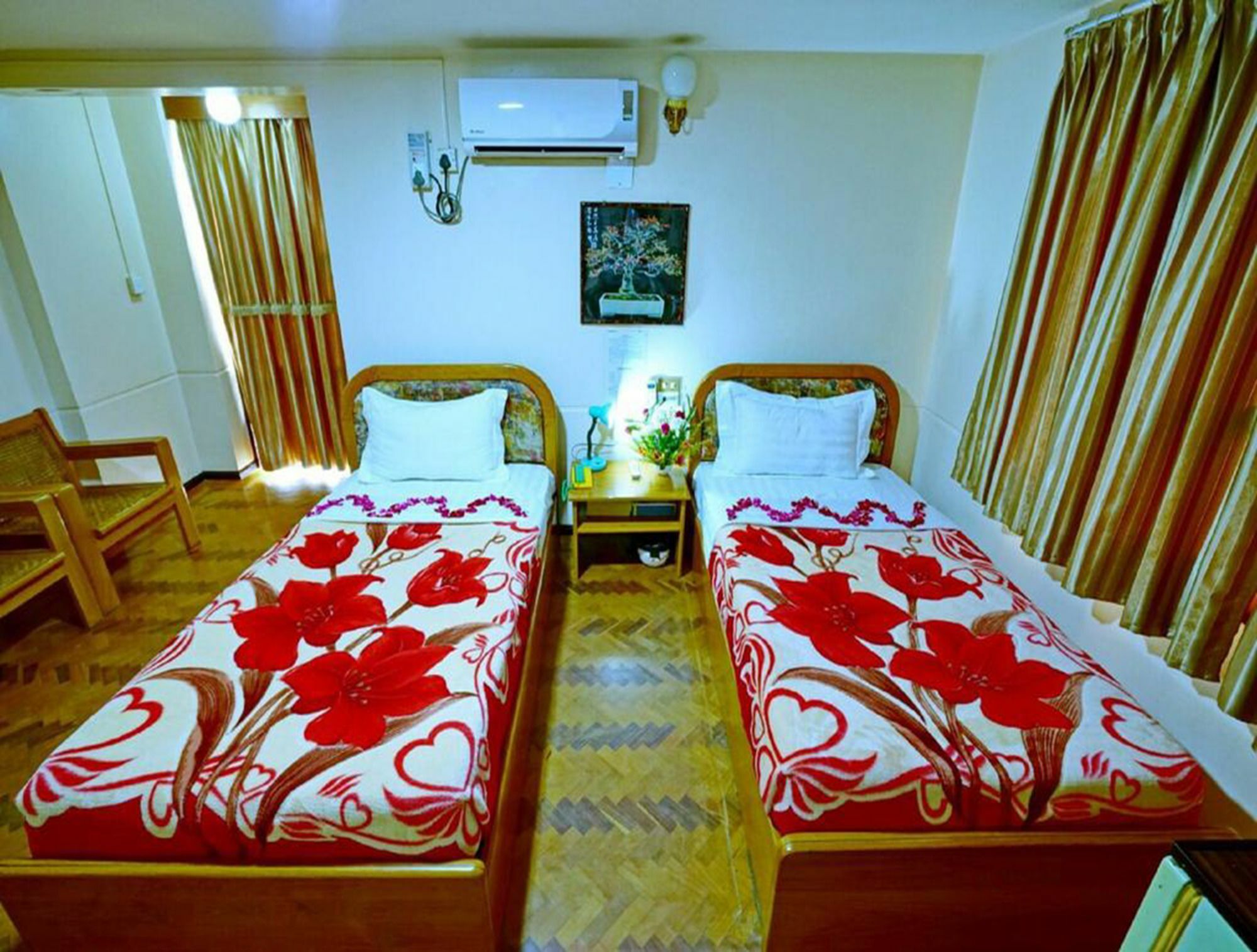 Taim Phyu Hotel Mandalay Exterior photo