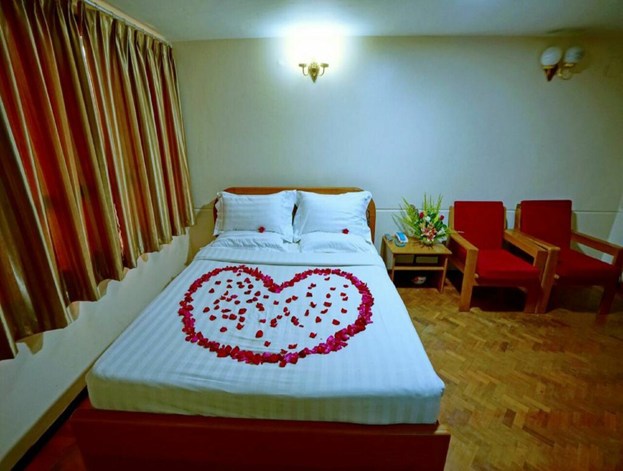 Taim Phyu Hotel Mandalay Exterior photo
